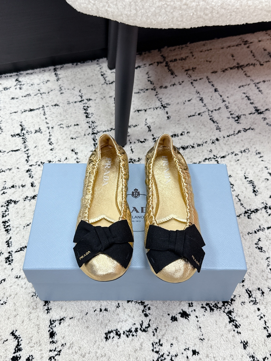 Prada Style Leather Women's Shoes Lookbook Reference image 1