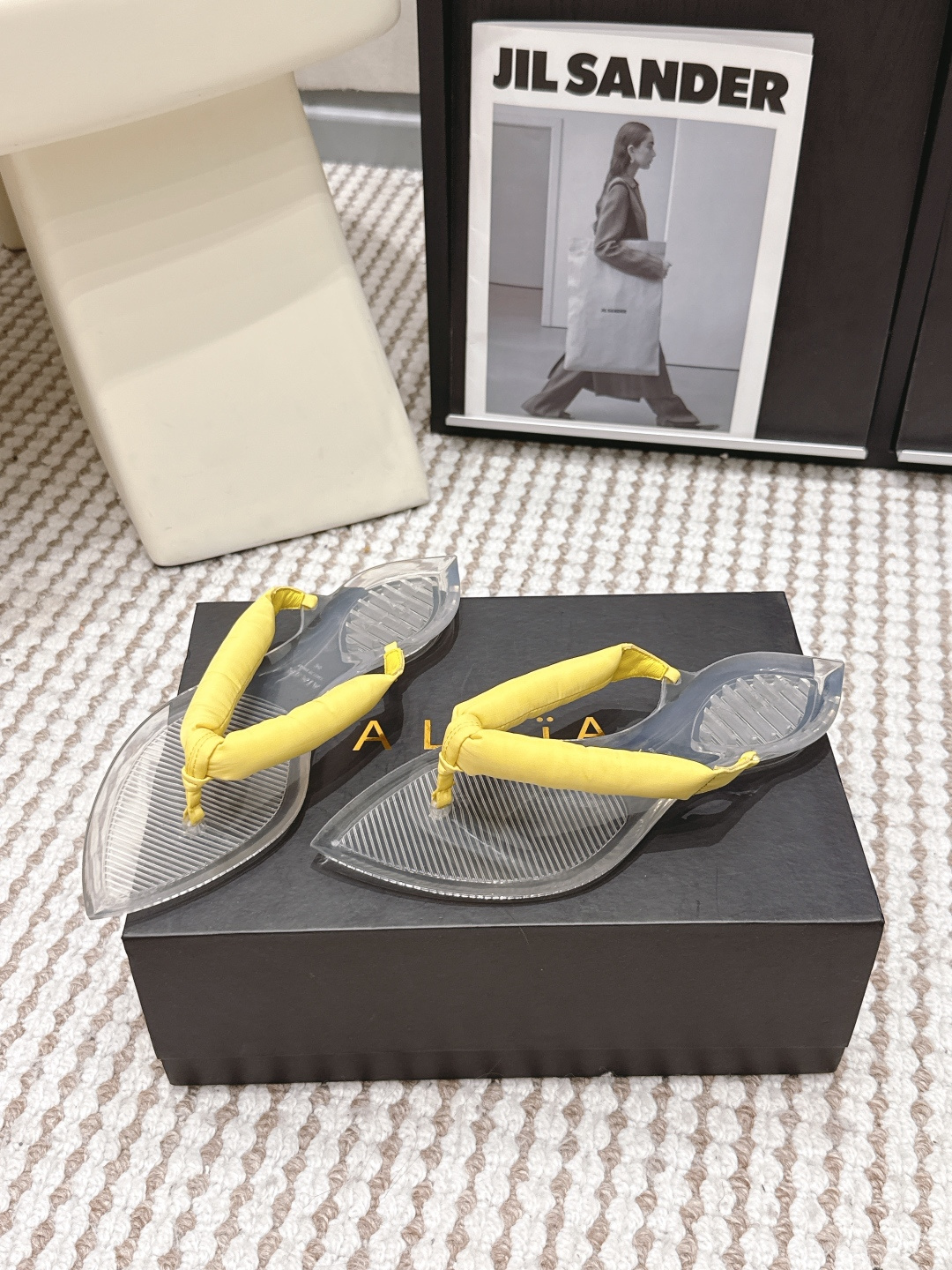 Сабо Alaïa