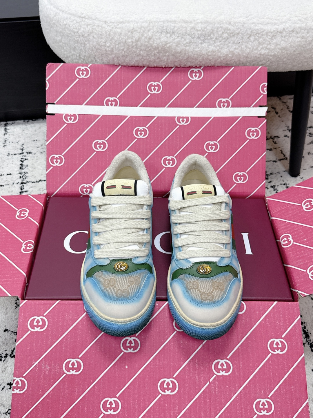 NO:781054,# Couple model Gucc1 Gucci 26/ Screener new model Little dirty shoes classic casual series. The classic series will not be released until it is ready. The stress-free version of entering and exiting the counter has appeared. The original version is shipped 1:1. Just to give you the best. No matter the packaging or shoe texture, it is the best. The fabric is original custom calfskin. The lining is original custom-dyed towel lining. The sole is exclusive abrasive Tpu original two-color outsole. Size34-45 (female 34, 40, male 38).  45 (non-refundable), casual shoes/sports shoes, gucci, gucci, sneakers, cowhide19860909# 情侣款 Gucc1 古驰 26/ Screener 新款 小脏鞋经典休闲系列 经典系列没有做好是不会出的 出入专柜无压力版本出现了 原版1:1出货.只为给你们最好的 无论包装 鞋子质感 都是最好的 面料原版定制小牛皮 内里原版定染毛巾里 大底独家磨具Tpu原版双色大底 Size34-45（女34 40定 男38 45定不退换）,休闲鞋/运动鞋,gucci,gucci,sneakers,cowhide,Women's Shoes