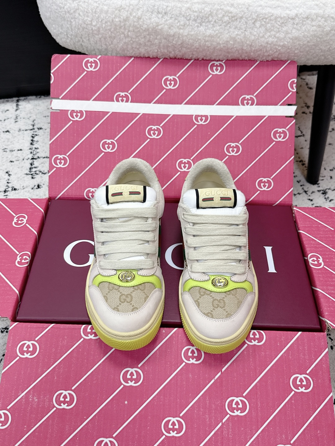 NO:786518,# Couple model Gucc1 Gucci 26/ Screener new model Little dirty shoes classic casual series. The classic series will not be released until it is ready. The stress-free version of entering and exiting the counter has appeared. The original version is shipped 1:1. Just to give you the best. No matter the packaging or shoe texture, it is the best. The fabric is original custom calfskin. The lining is original custom-dyed towel lining. The sole is exclusive abrasive Tpu original two-color outsole. Size34-45 (female 34, 40, male 38).  45 (non-refundable), casual shoes/sports shoes, gucci, gucci, sneakers, cowhide19860909# 情侣款 Gucc1 古驰 26/ Screener 新款 小脏鞋经典休闲系列 经典系列没有做好是不会出的 出入专柜无压力版本出现了 原版1:1出货.只为给你们最好的 无论包装 鞋子质感 都是最好的 面料原版定制小牛皮 内里原版定染毛巾里 大底独家磨具Tpu原版双色大底 Size34-45（女34 40定 男38 45定不退换）,休闲鞋/运动鞋,gucci,gucci,sneakers,cowhide,Women's Shoes