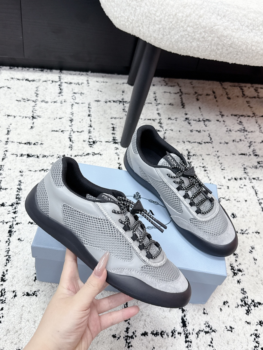 Prada Style Leather Women's Shoes style reference detail image 5 from source 784810