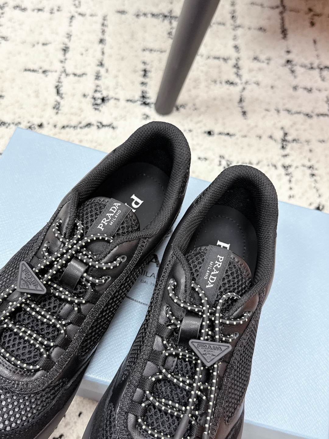 Prada Style Leather Women's Shoes style reference detail image 8 from source 784811