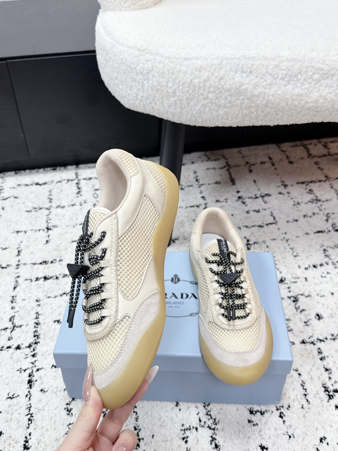 Prada Style Leather Women's Shoes style reference detail image 4 from source 784814
