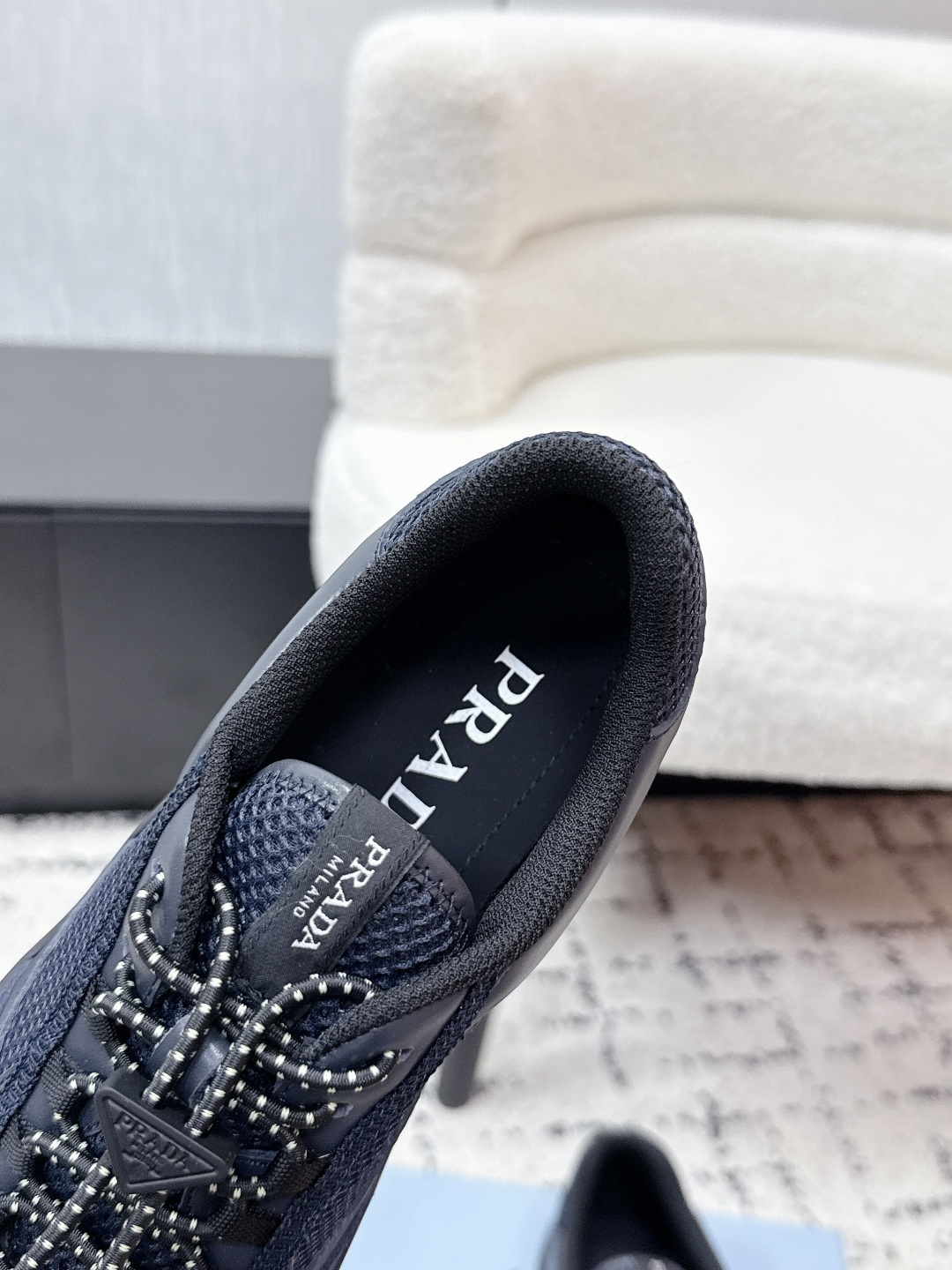 Prada Style Leather Women's Shoes style reference detail image 8 from source 784815