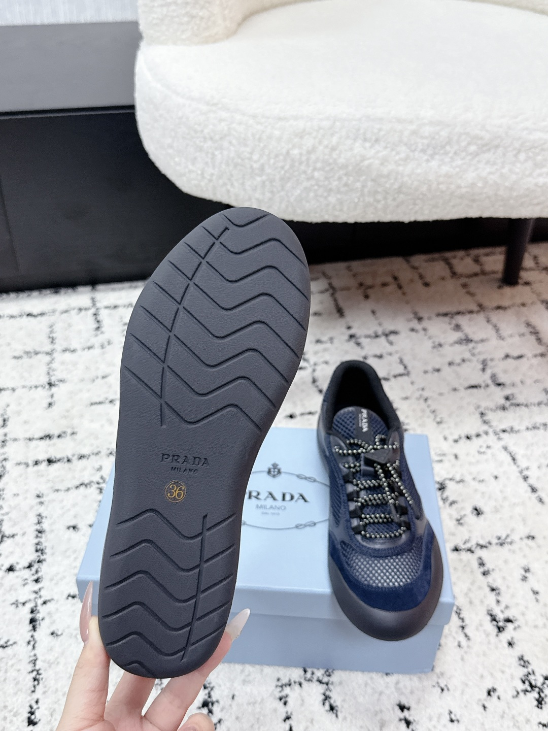Prada Style Leather Women's Shoes style reference detail image 9 from source 784815