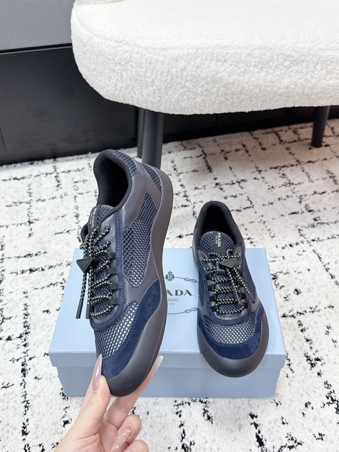 Prada Style Leather Women's Shoes style reference detail image 4 from source 784815