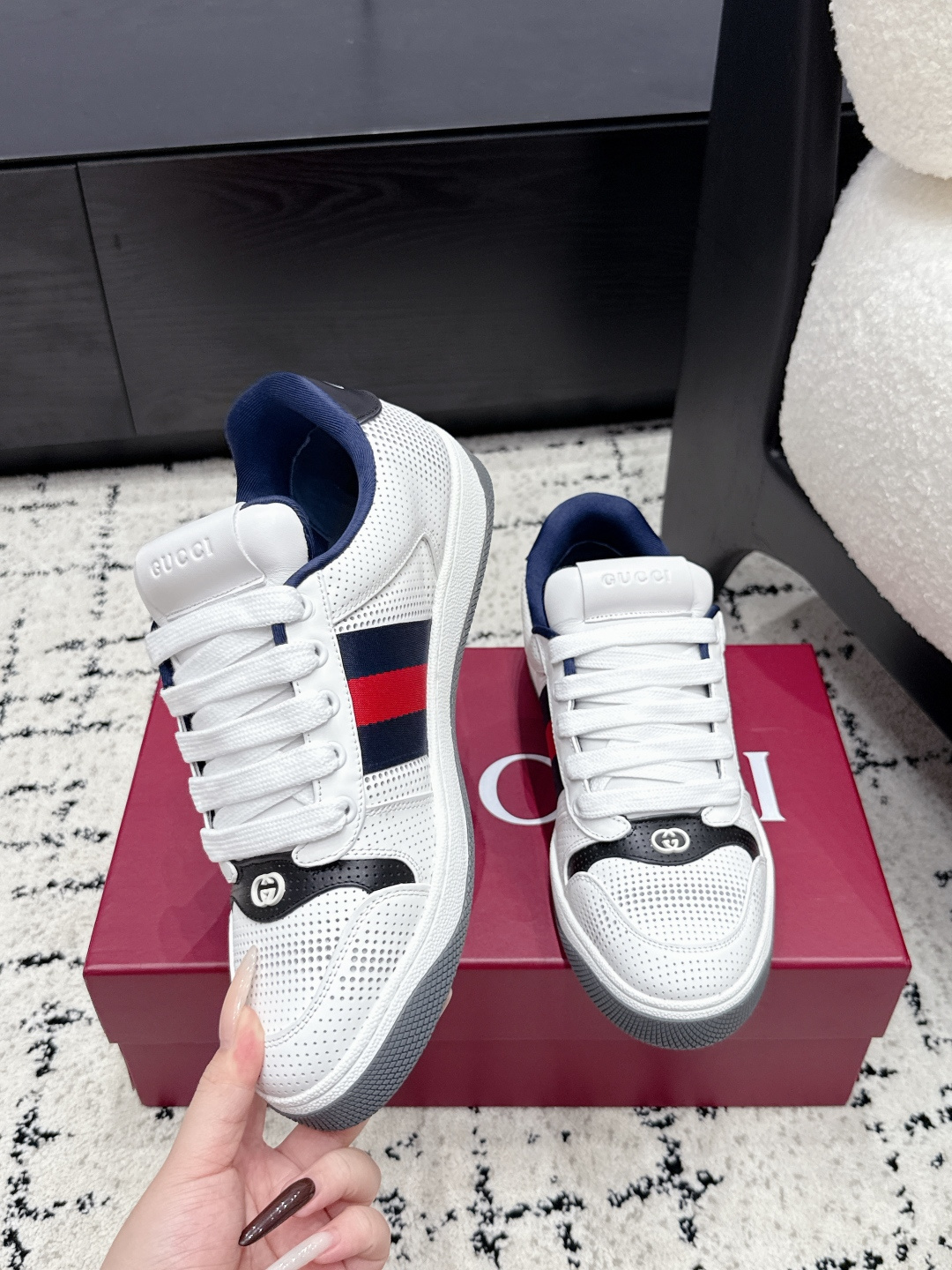 Gucci Women Shoes