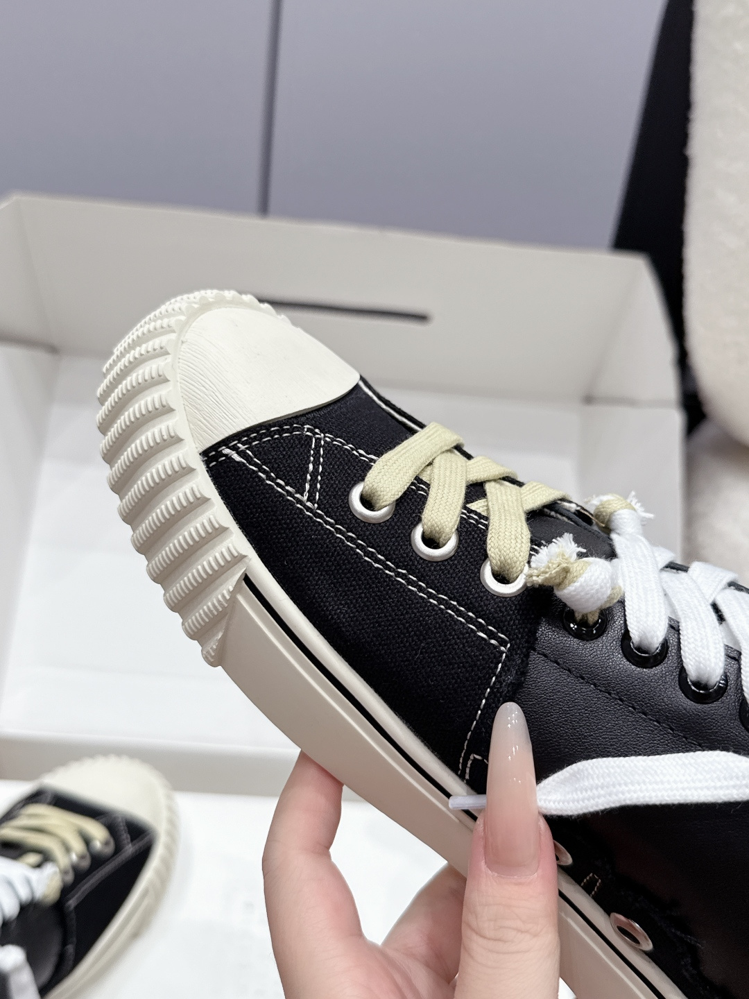 Designer Women Shoes