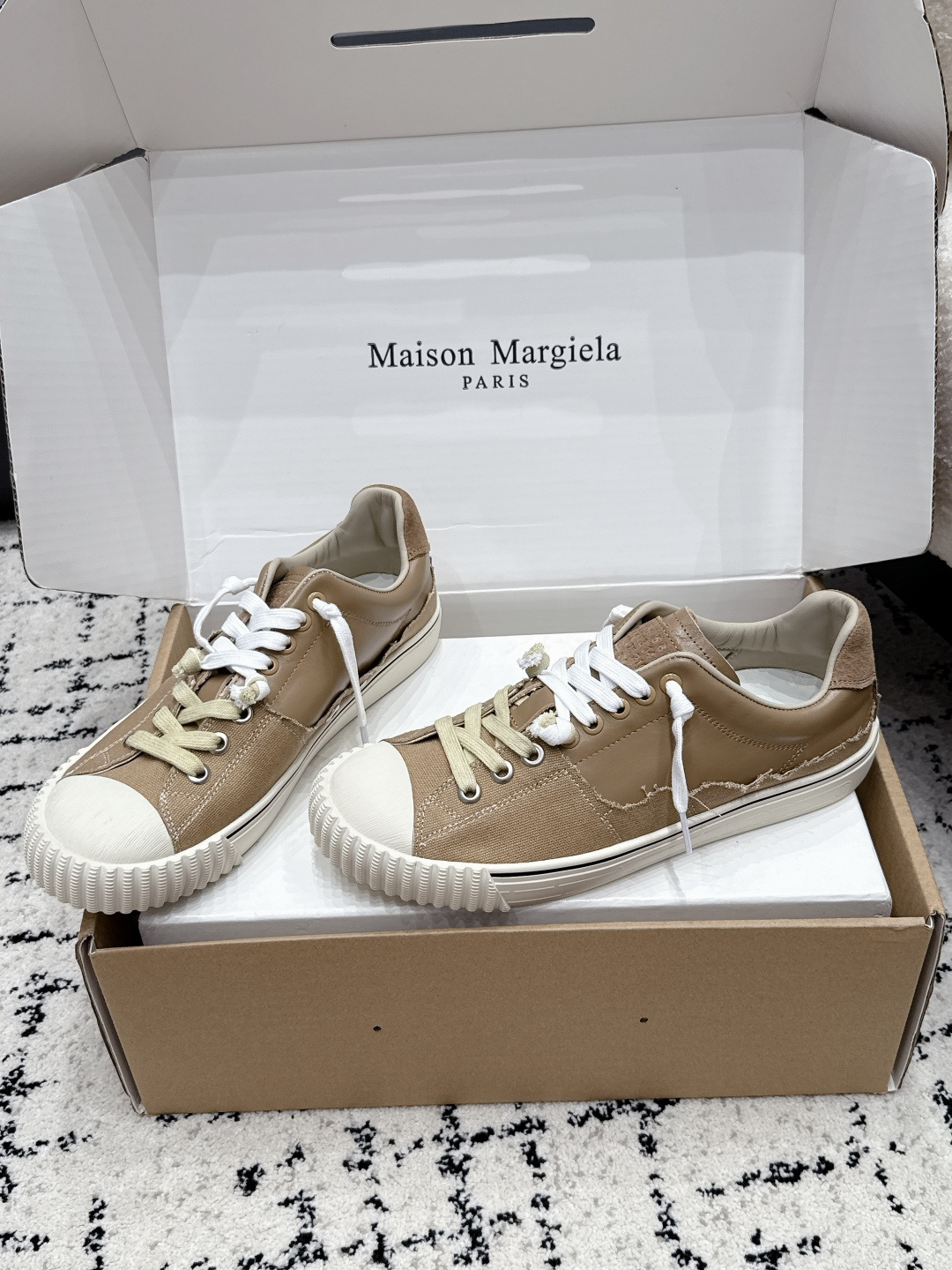 Designer Women Shoes