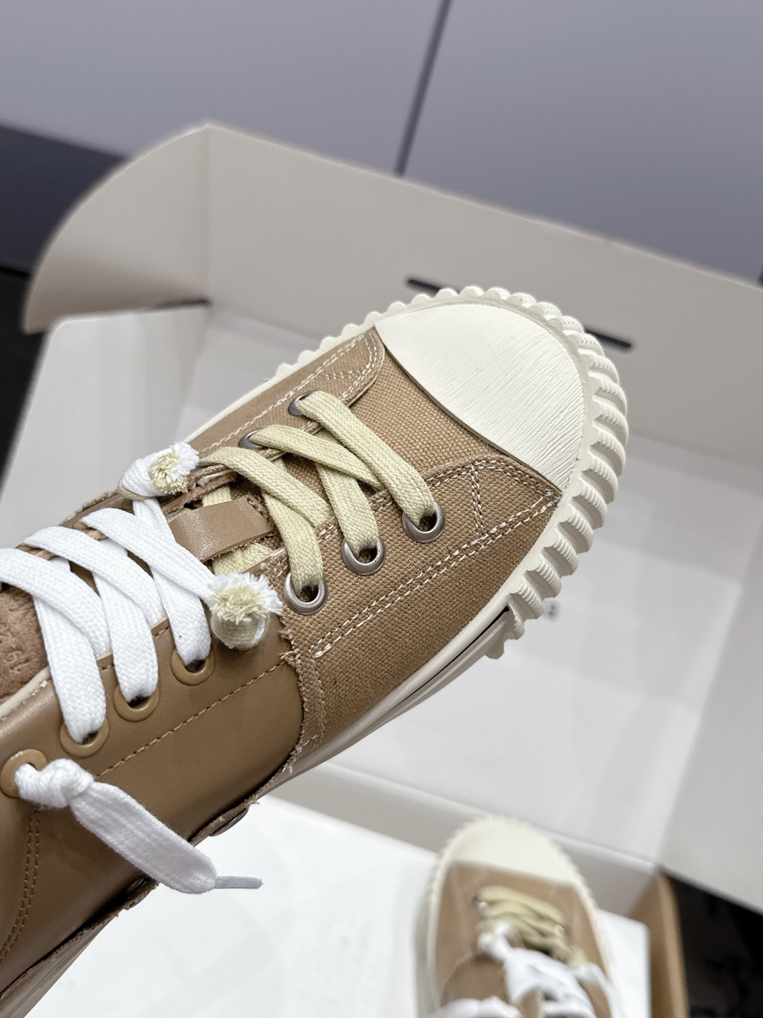 Designer Women Shoes