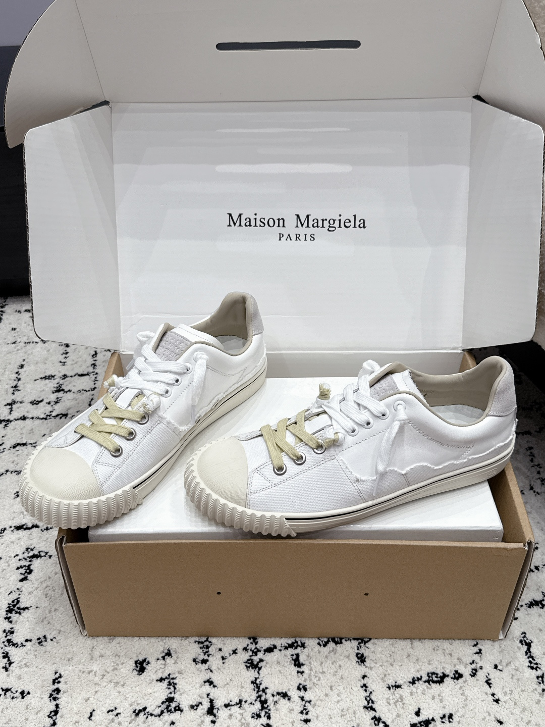 Designer Women Shoes