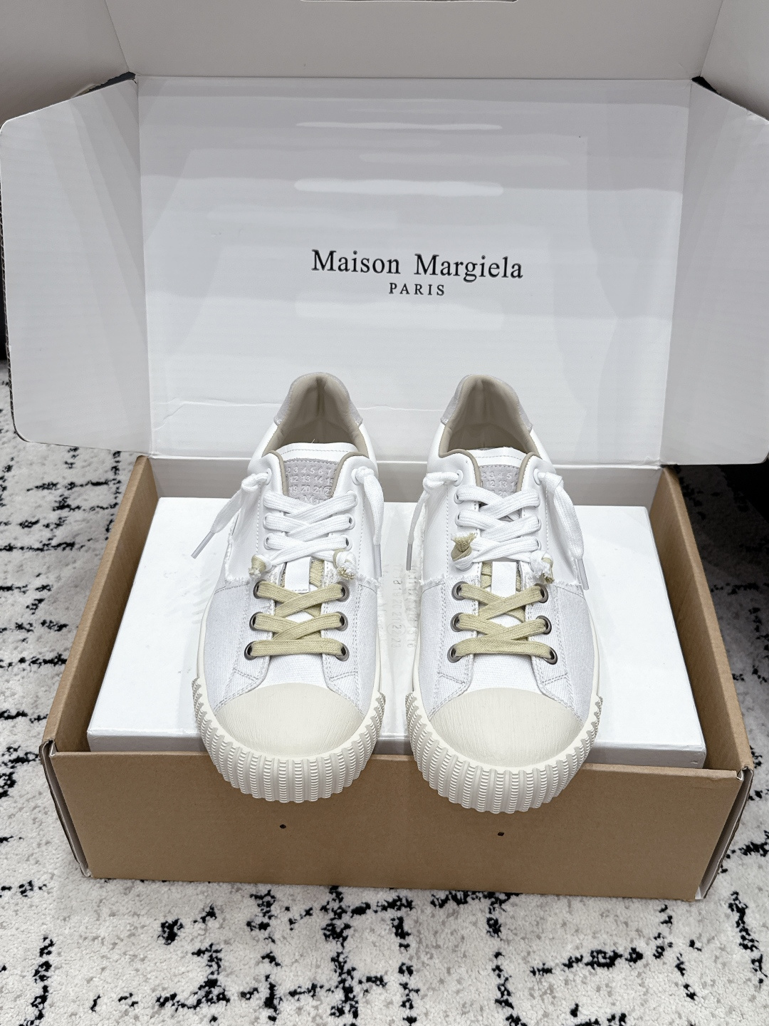 Designer Women Shoes