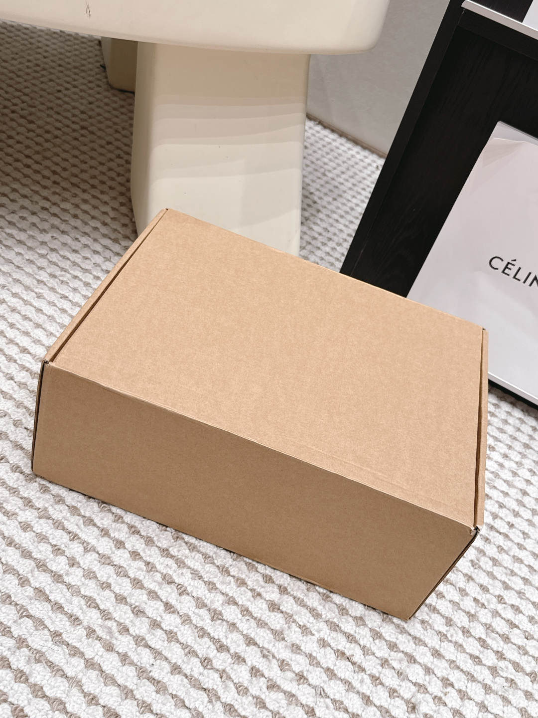 NO:929992,Official website synchronized gift box packaging, casual shoes/sports shoes, sneakers19860909官网同步礼盒包装,休闲鞋/运动鞋,sneakers,Women's Shoes