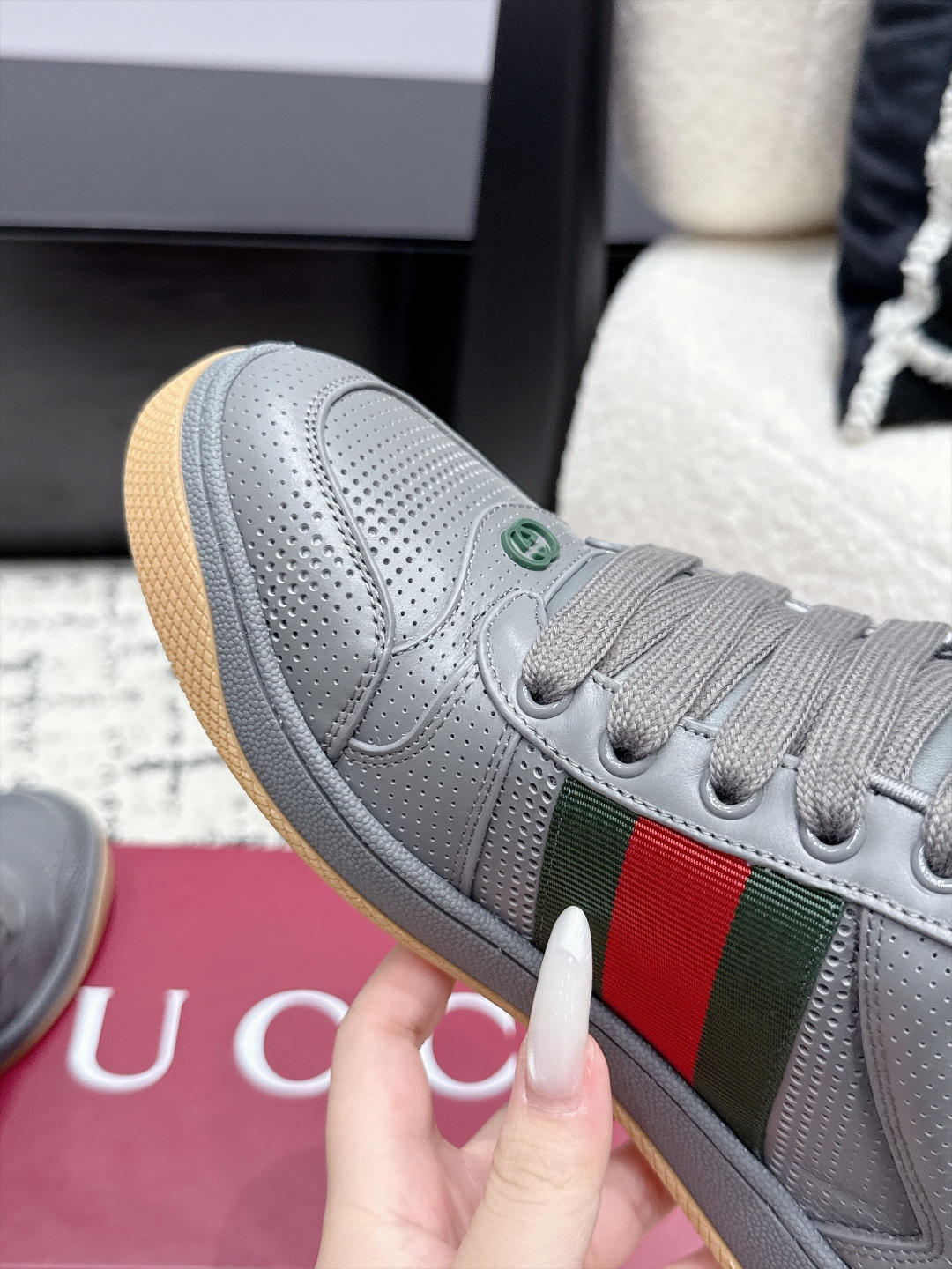 Gucci Women Shoes