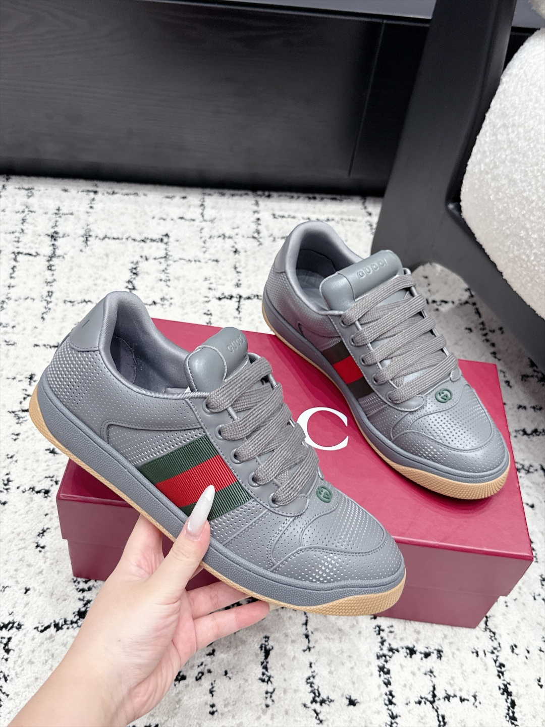 Gucci Women Shoes