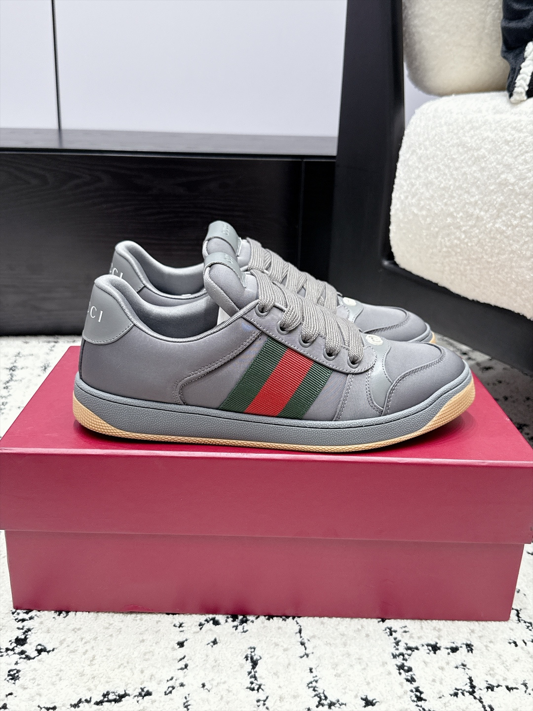 Gucci Women Shoes