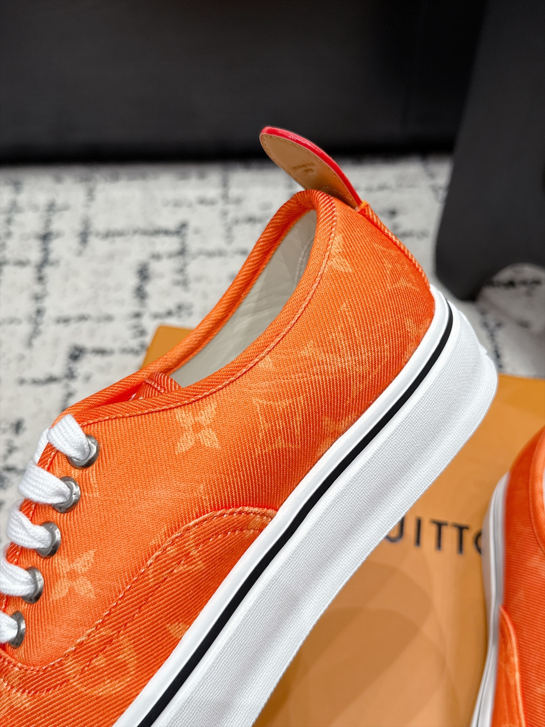Louis Vuitton Sneakers