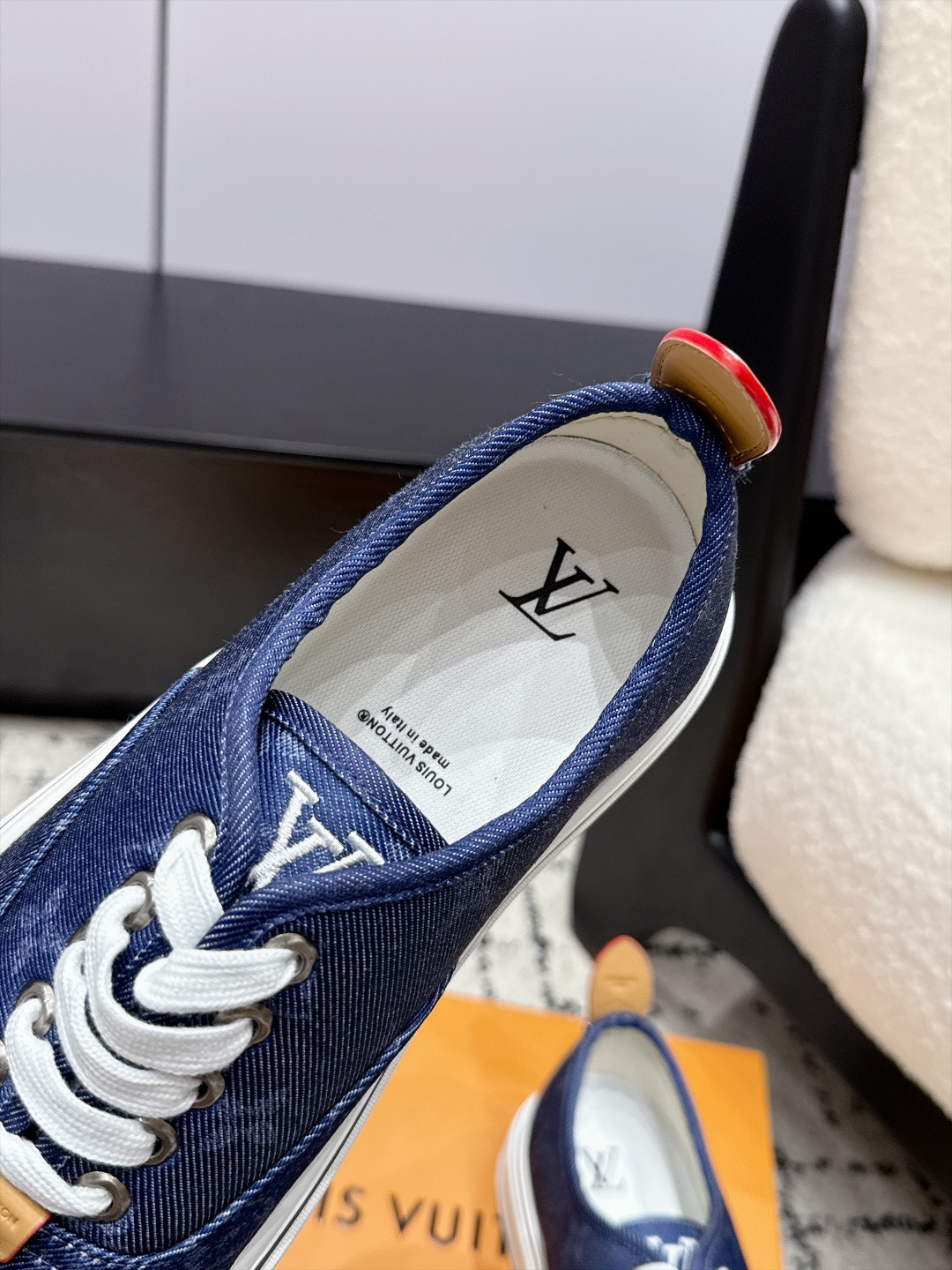 Louis Vuitton Sneakers