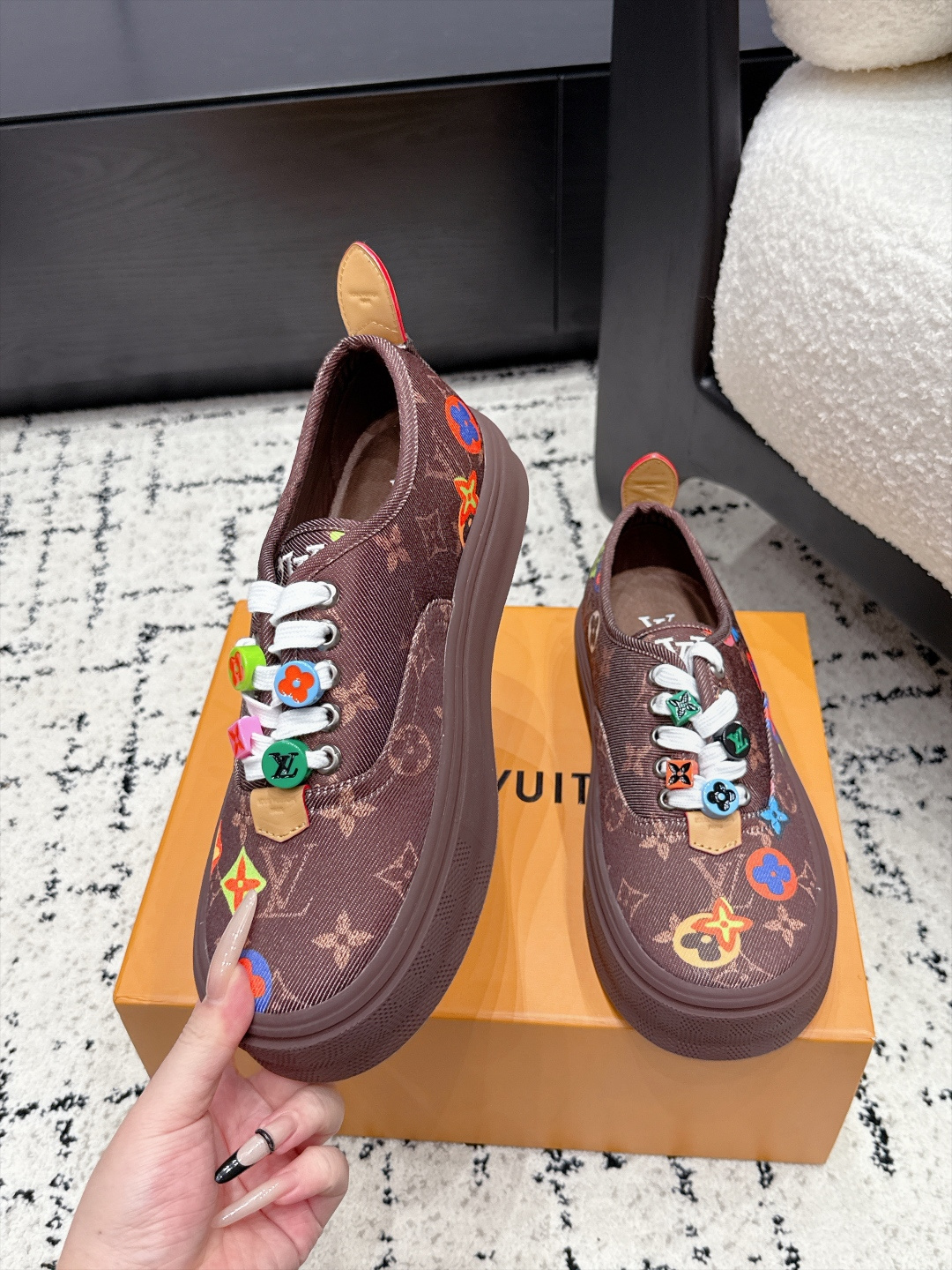 Louis Vuitton Sneakers