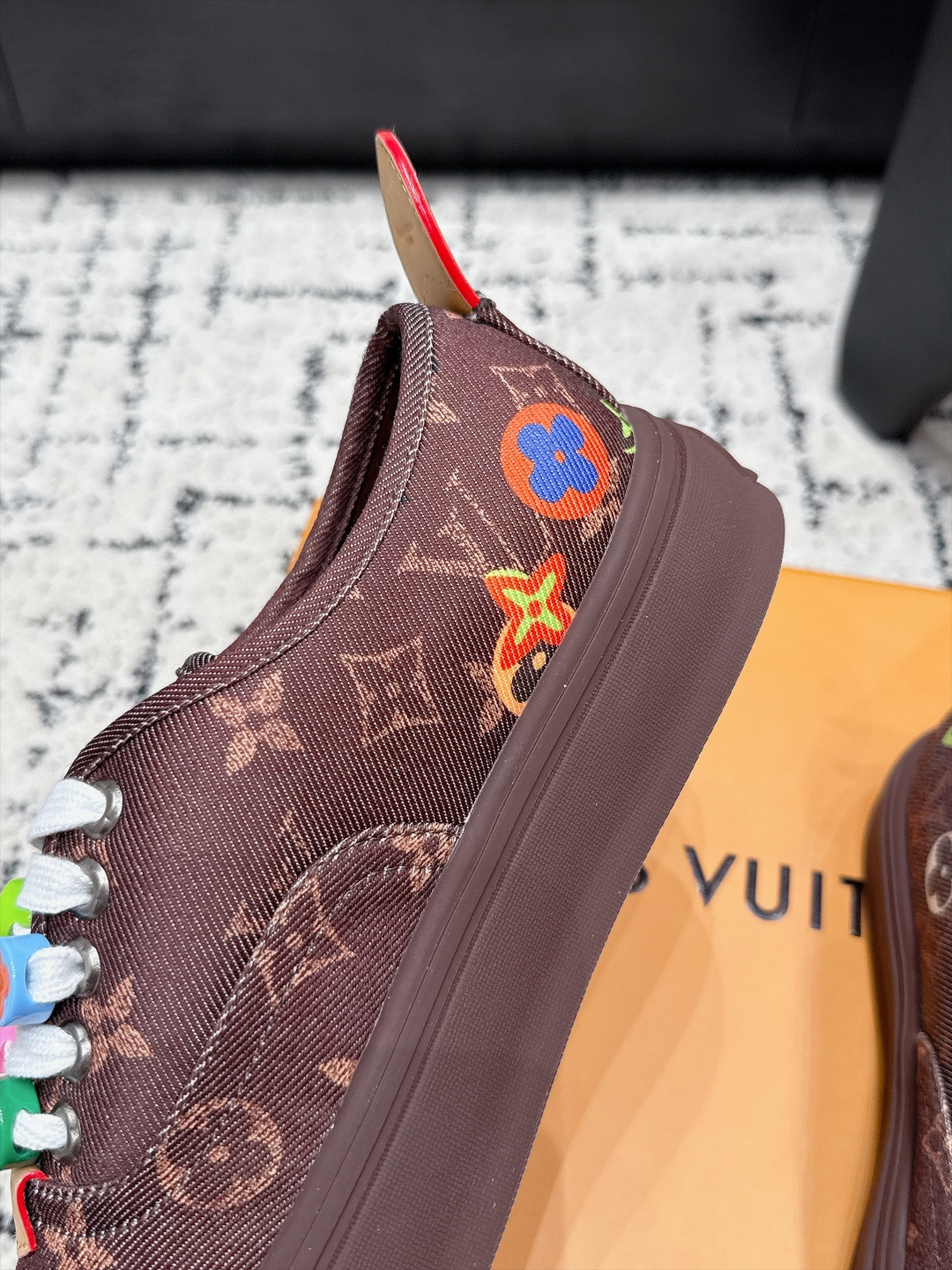 Louis Vuitton Sneakers