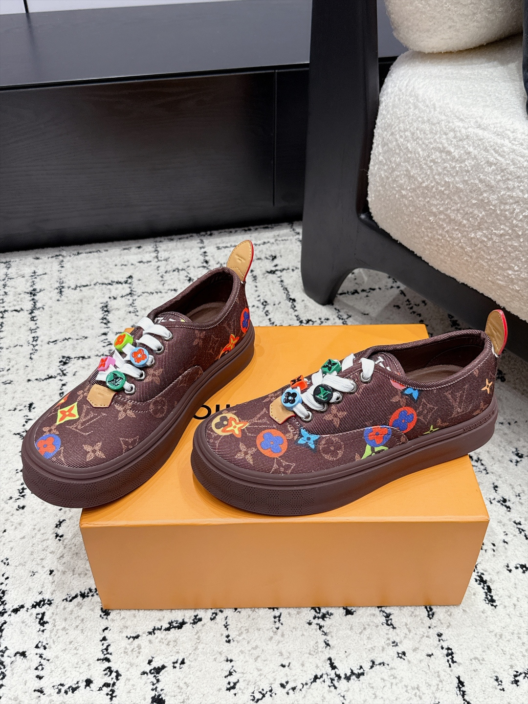 Louis Vuitton Sneakers