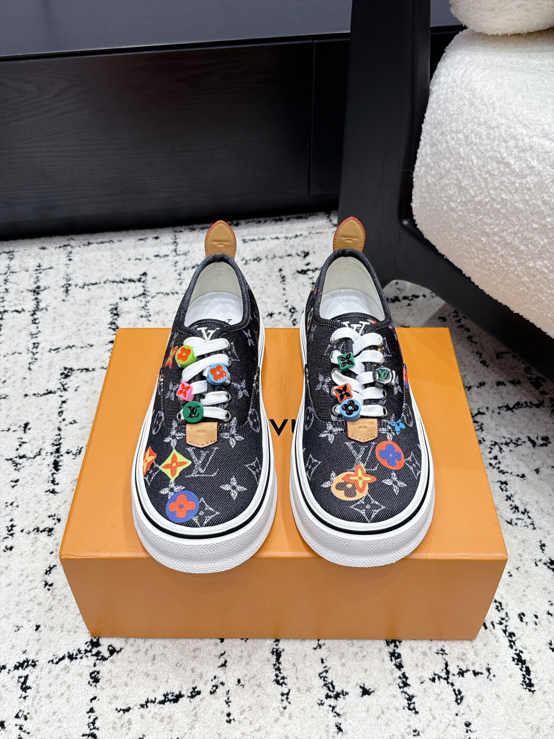 Louis Vuitton Sneakers