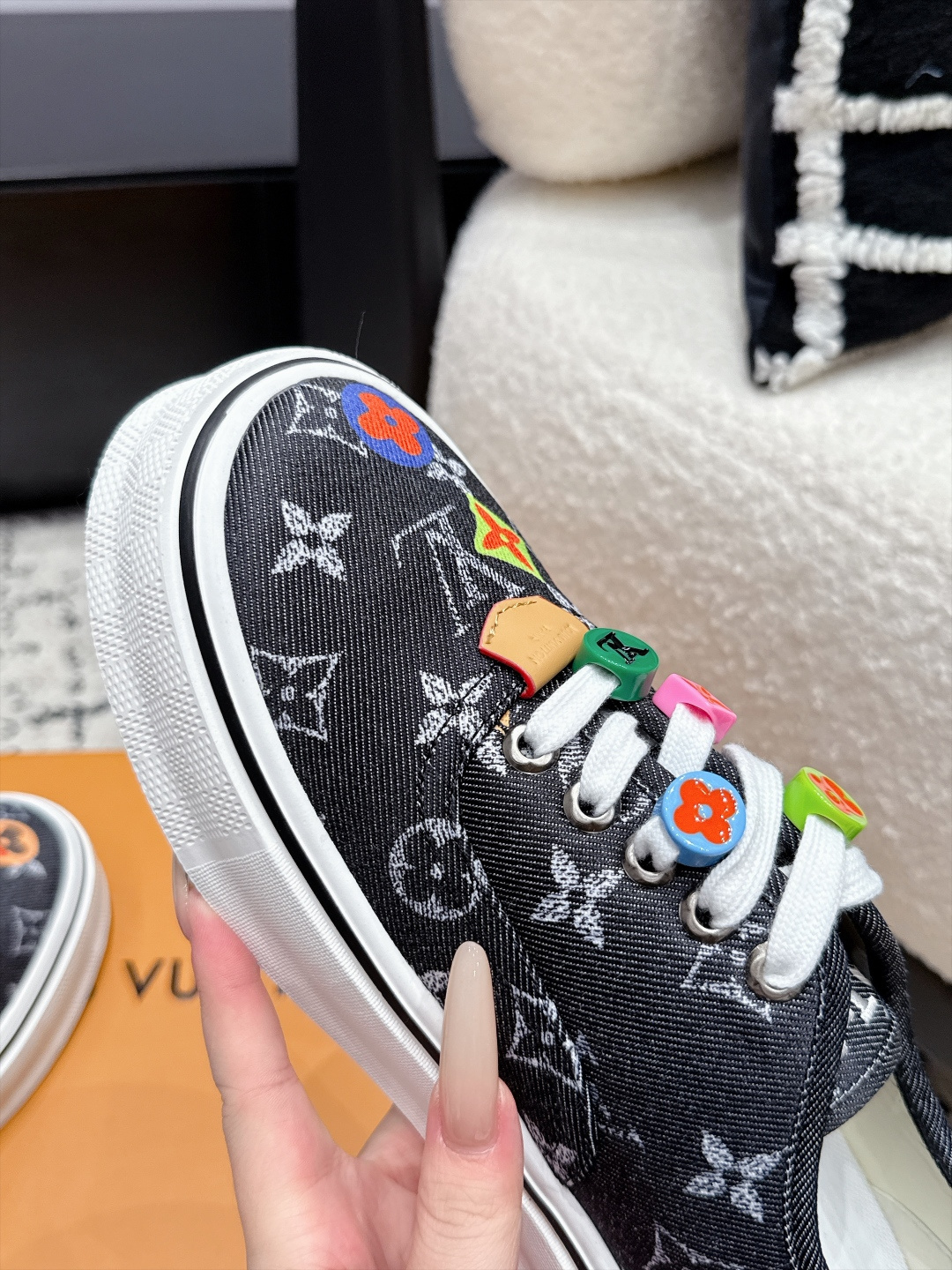 Louis Vuitton Sneakers