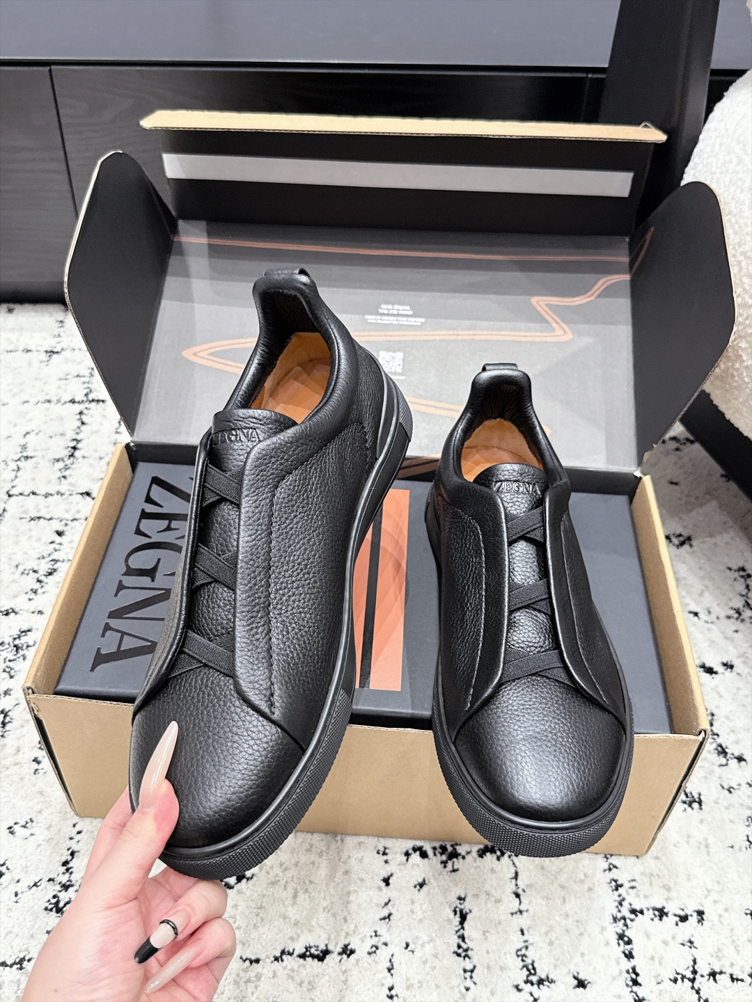 Designer Sneakers