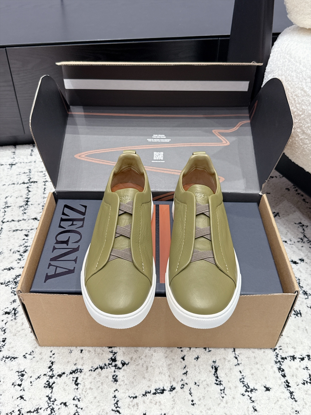 Designer Sneakers