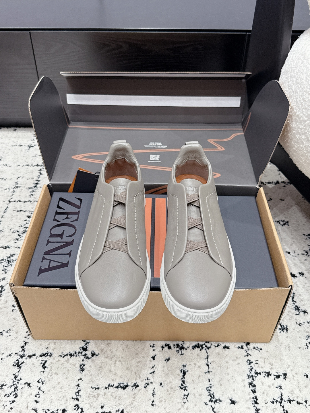 Designer Sneakers