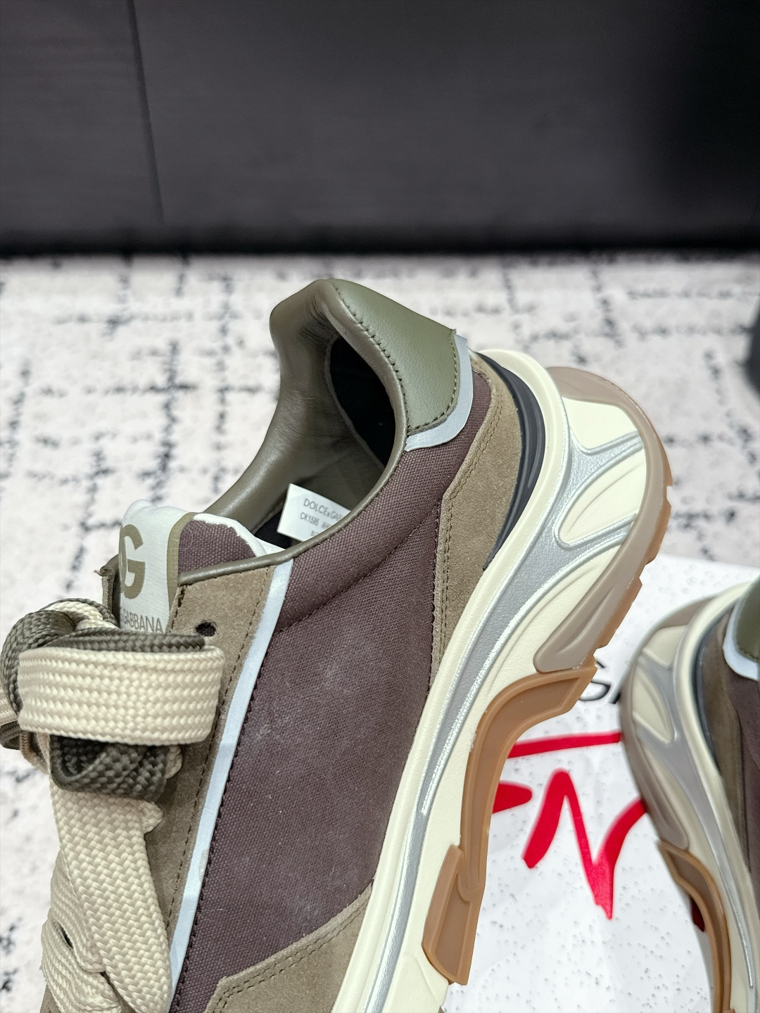 Designer Sneakers