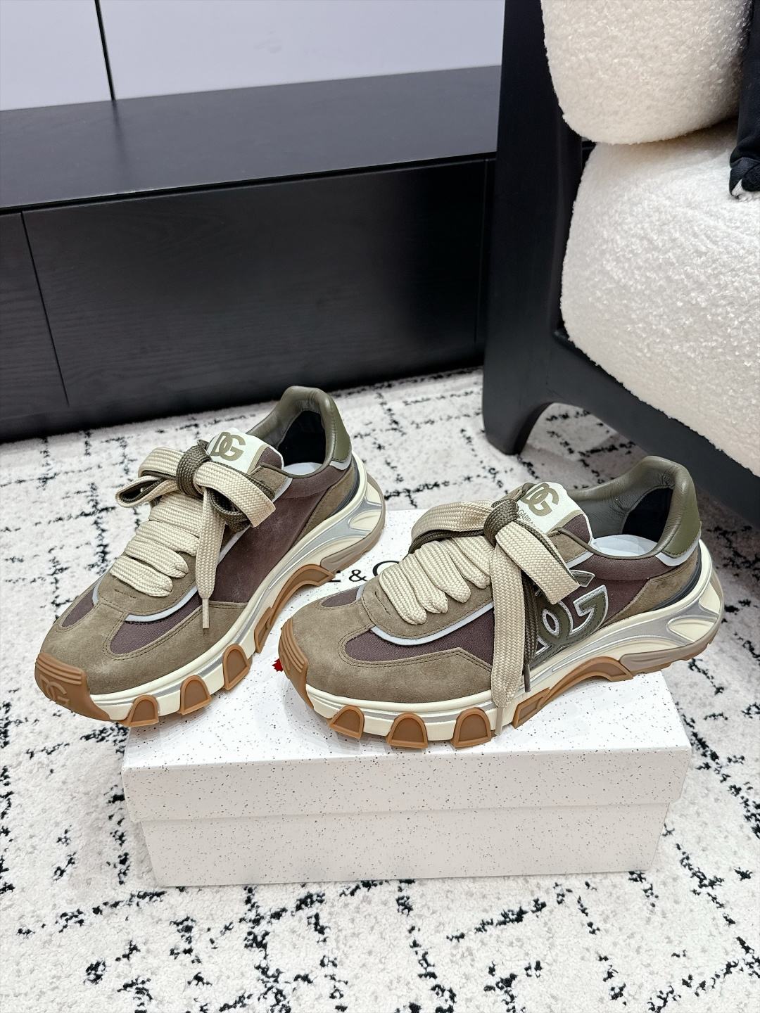 Designer Sneakers