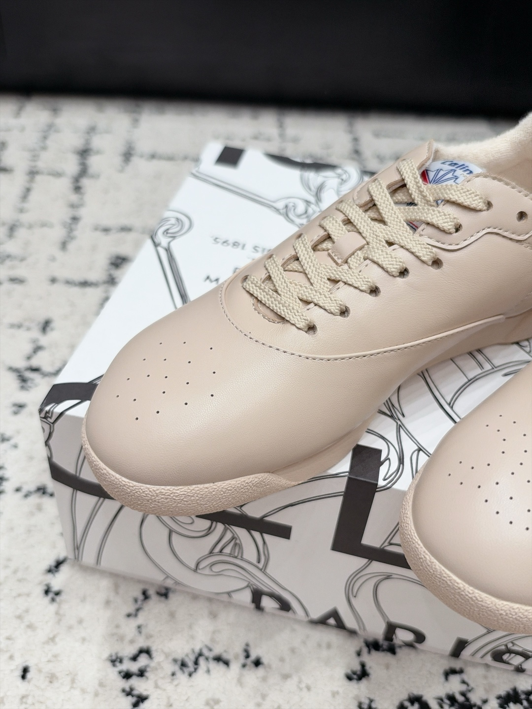 Designer Sneakers