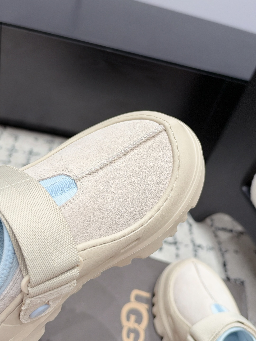 Designer Sneakers