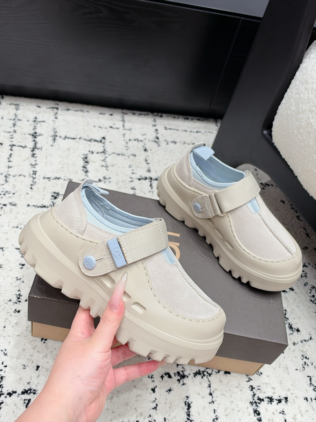 Designer Sneakers