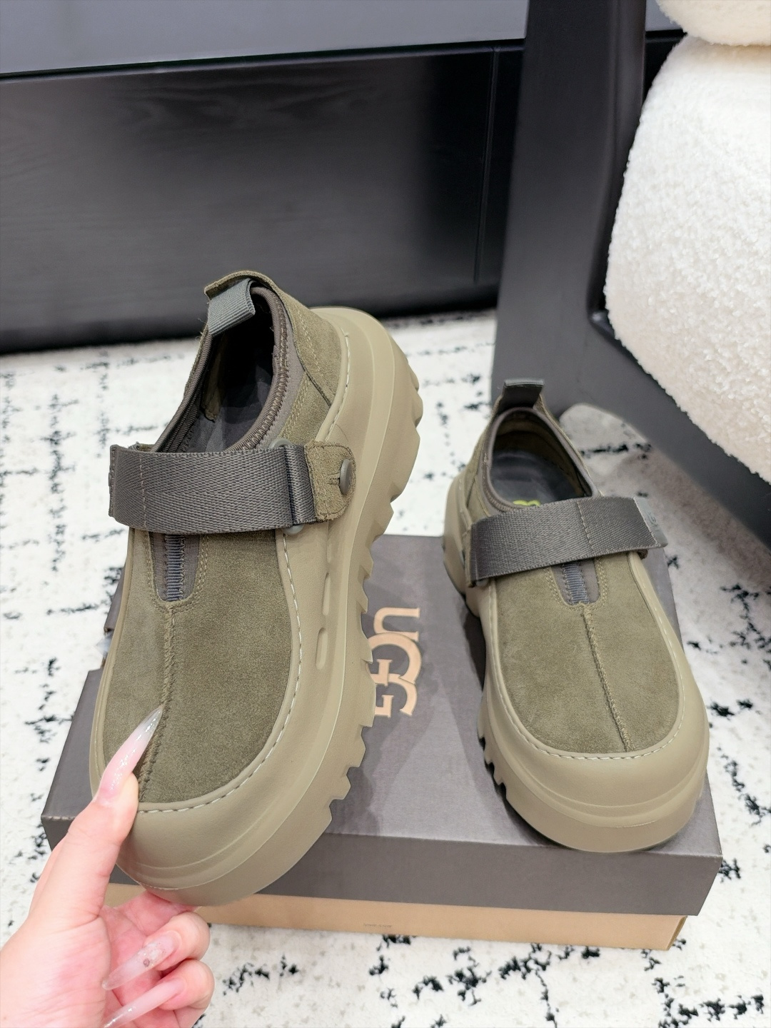 Designer Sneakers