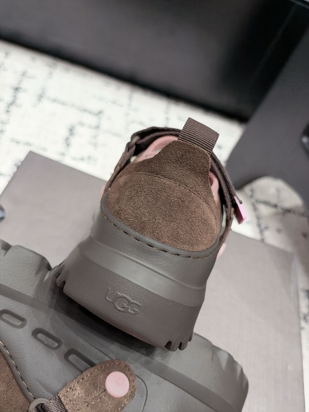 Designer Sneakers