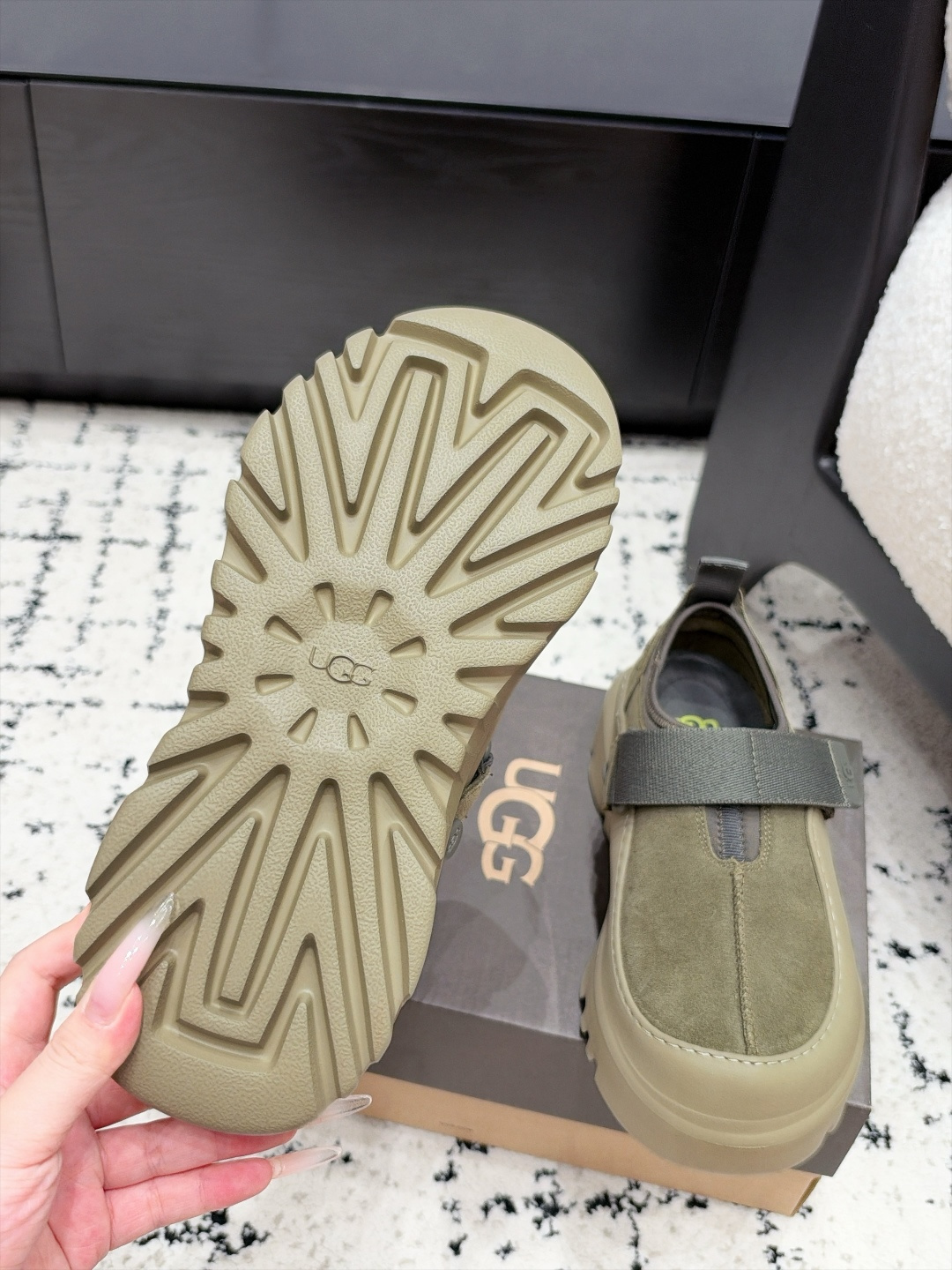 Designer Sneakers