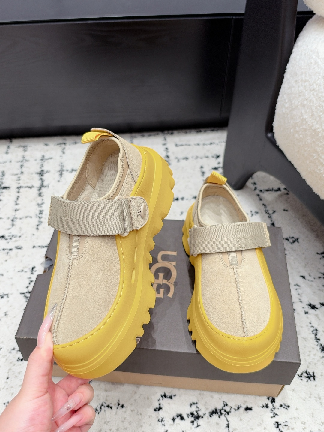Designer Sneakers