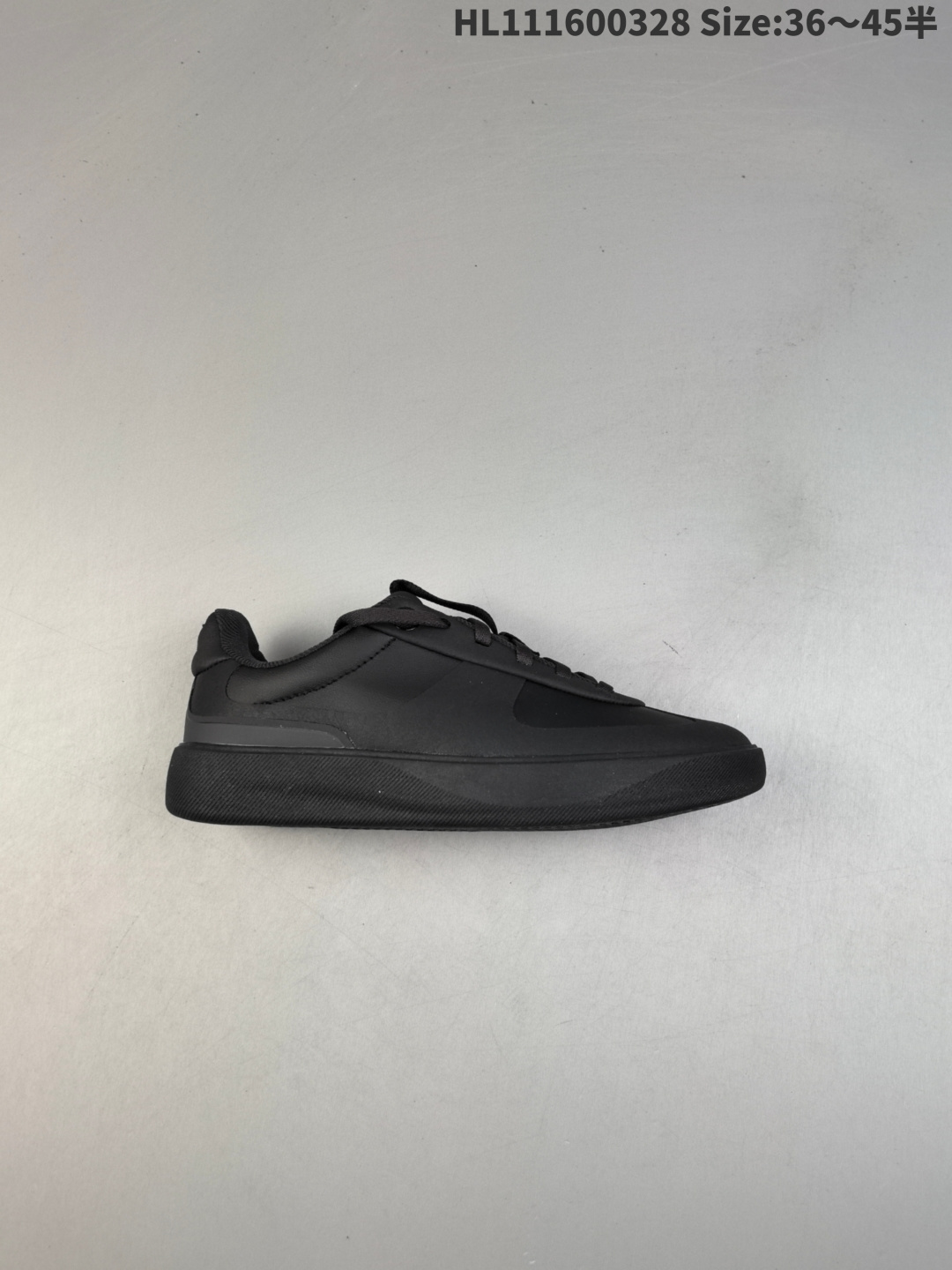 LuLuLemon cityverse 露露乐蒙 低帮 米黄色 舒适百搭减震防滑低邦生活休闲鞋 品牌lululemon远不止是黑色紧身运动裤,目标是通过习练的力量引领世界从平凡走向伟大,并通过瑜伽及瑜伽以外的各种热汗形式,帮助人们实现更加有意义的生活目标.作为功能性瑜伽服的开创品牌,不仅致力于全球发展,更重视与本地社区的深度联结.HL111600328 半