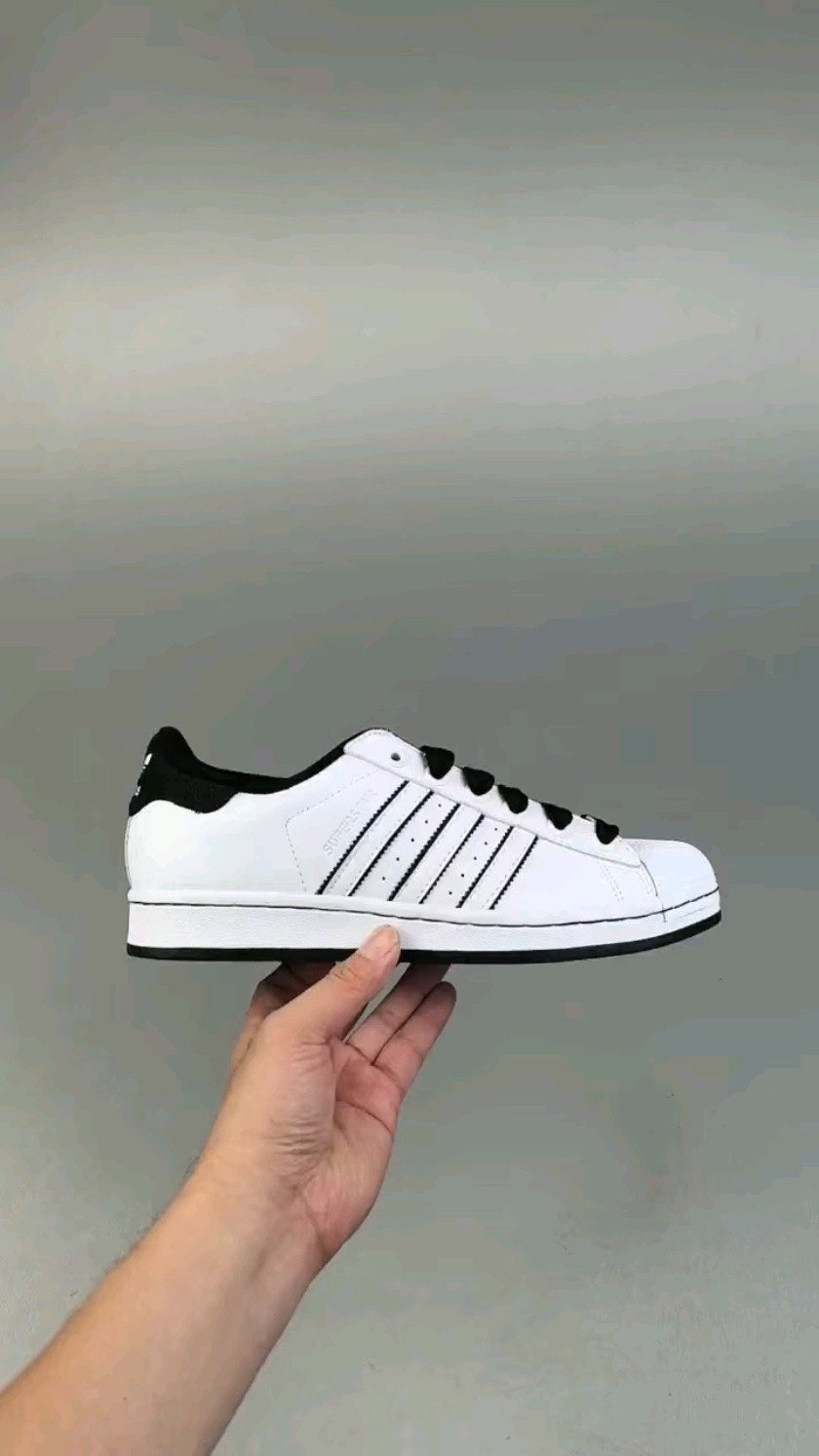 _dlG9sh4F4b5pXTVj929xzwia8yM5YTie_-4fTaQ