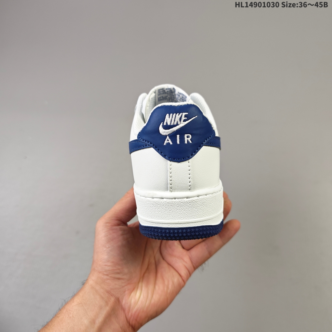  💰190
✅耐克Nike AIR FORCE 1’07空军一号低帮百搭休闲运动板鞋。柔软、弹性十足的缓震性能和出色的中底设计，横跨复古与现代的外型结合，造就出风靡全球三十多年的Force 1。
货号:FJ4146-100
尺码:36 36.5 37.5 38 38.5 39 40 40.5 41 42 42.5 43 44 45
ID:HL14901030 Size:36～45B