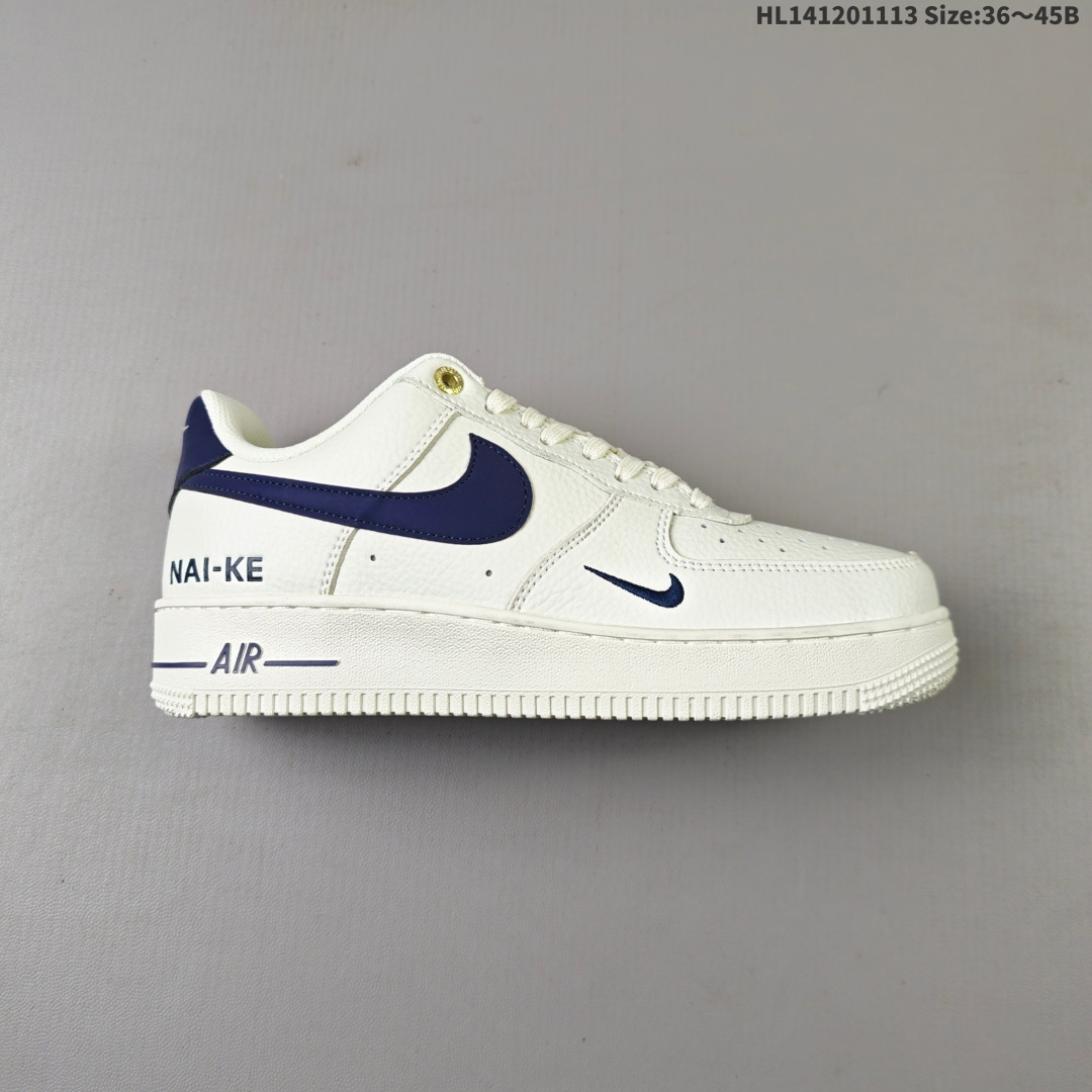 真标✅耐克Nike Air Force 1’07 LX空军一号低帮百搭休闲运动板鞋.柔软、弹性十足的缓震性能和出色的中底设计,横跨复古与现代的外型结合,造就出风靡全球三十多年的Force 1. 货号:NK0621-966 编码:HL141201113 B