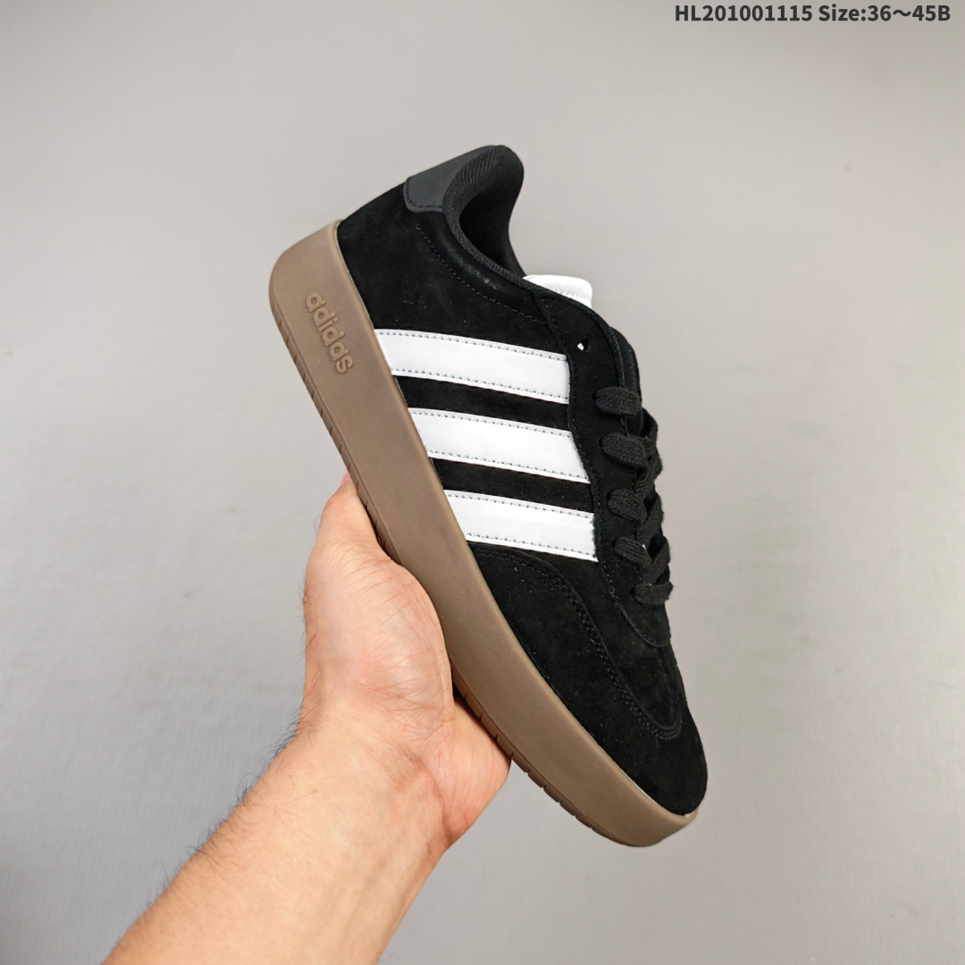 集合💰100
阿迪达斯 ADIDAS BARREDA 考拉派对 复古休闲 清新 舒适百搭 德训鞋 t字头 防滑耐磨 低帮 板鞋 男女款运动鞋。鞋头加宽设计提升了穿着舒适度，长时间步行不易疲劳，搭配轻量化鞋底轻量化鞋底材质，行走时能感受到良好的回弹支撑。外观设计上主打简约百搭风格，配色丰富且男女通用，适合日常通勤、轻运动等多种场景。好适合春夏穿🌊磨毛鞋面就非常有质感，脚感很好！穿起来软乎乎🍞正常尺码就好～#硬控我的百搭好鞋  #打翻春日调色盘  #超百搭复古板鞋  #最常穿的鞋  #开春好鞋推荐
货号:  JQ4235
编码：HL201001115 Size:36～45B