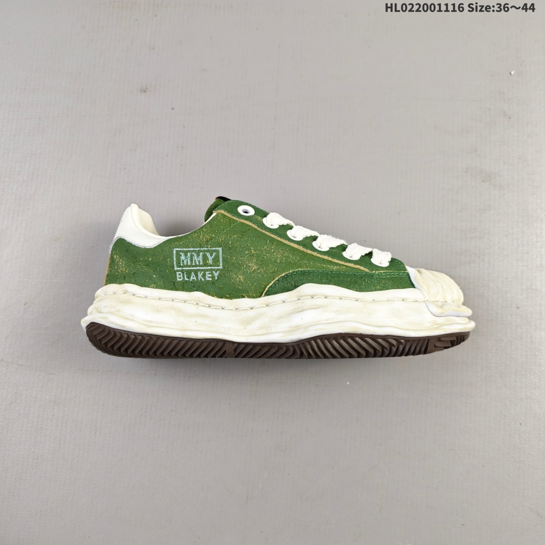 余文乐挚爱单品 MMY Blakey 脏脏鞋 AMIRI骨头鞋同款 复古溶解风运动鞋 概念时装设计师・三原康裕品牌MMY/Maison MIHARA YASUHIRO Original Sole Canvas Low 变形溶解雪糕底低帮休闲百搭帆布面板鞋增高厚底老爹鞋.新款MMY三原康裕Blakey贝壳头溶解休闲板鞋日系运动鞋 MMY Blakey 三原康裕溶解鞋,贝壳头系列,上脚都是杠杠的好看,太百搭了,真的要吹爆三原康裕的贝壳头,比阿迪达斯的贝壳头高级太多,加上溶解大底,简直就是yyds. 编码:HL022001116