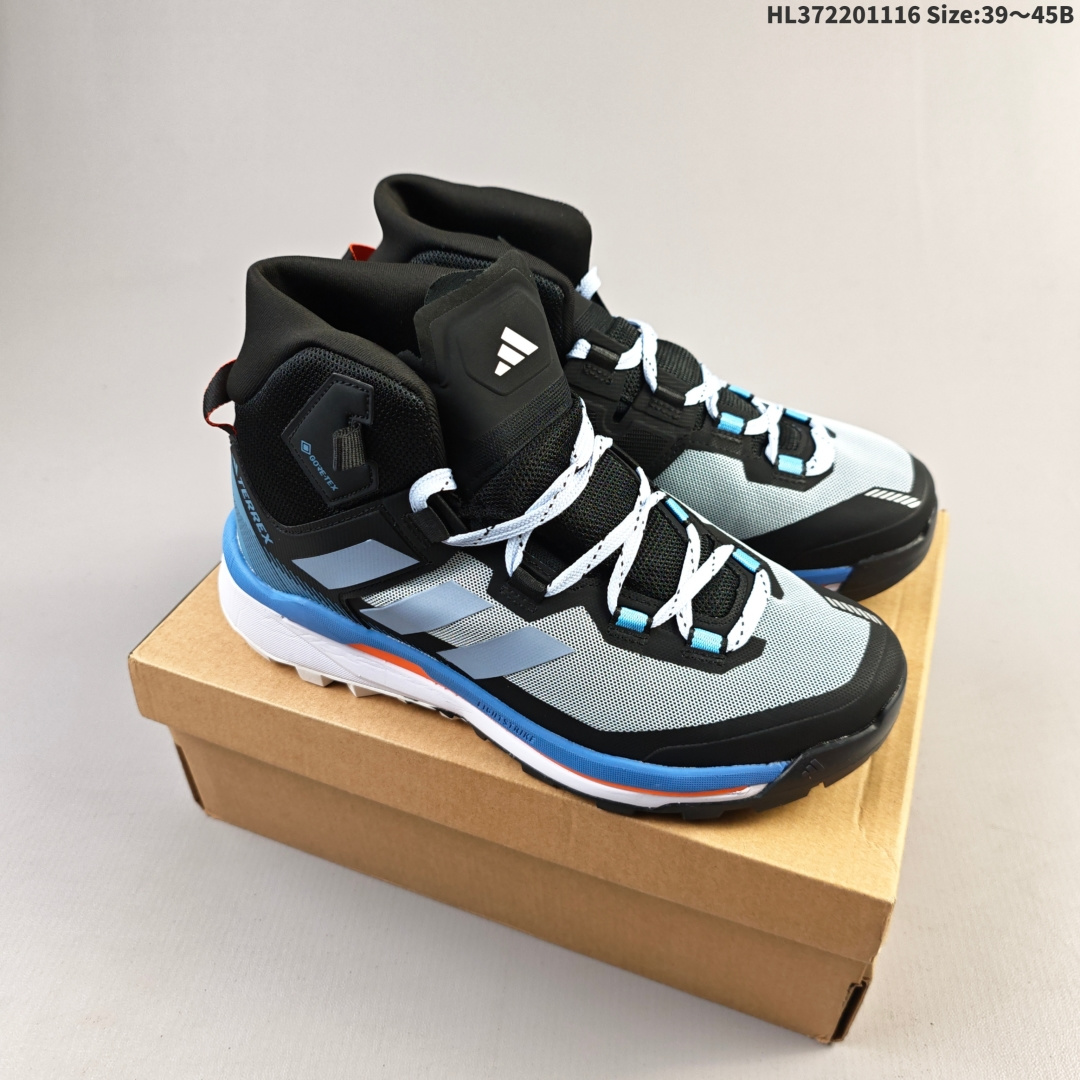 集合💰220
公司级✅Adidas阿迪达斯TERREX SKYCHASER AX5 TECH MID新款男女运动中帮登山缓震徒步鞋
以GORE-TEX科技与CLIMAWARM+暖风科技为核心，搭配马牌橡胶外底与LIGHTMOTION技术，专为寒冷潮湿环境设计，堪称冬季户外运动的“全能通行证”。
CLIMAWARM+暖风科技则通过Primaloft®隔层与立体织法构建“热循环系统”。中空纤维结构可储存静止空气，配合鞋舌与鞋口的加厚设计，形成封闭式保暖空间，有效阻隔外界冷空气侵入。
货号:GV9033
尺码:39 40 40.5 41 42 42.5 43 44 45
lD：HL372201116 Size:39～45B