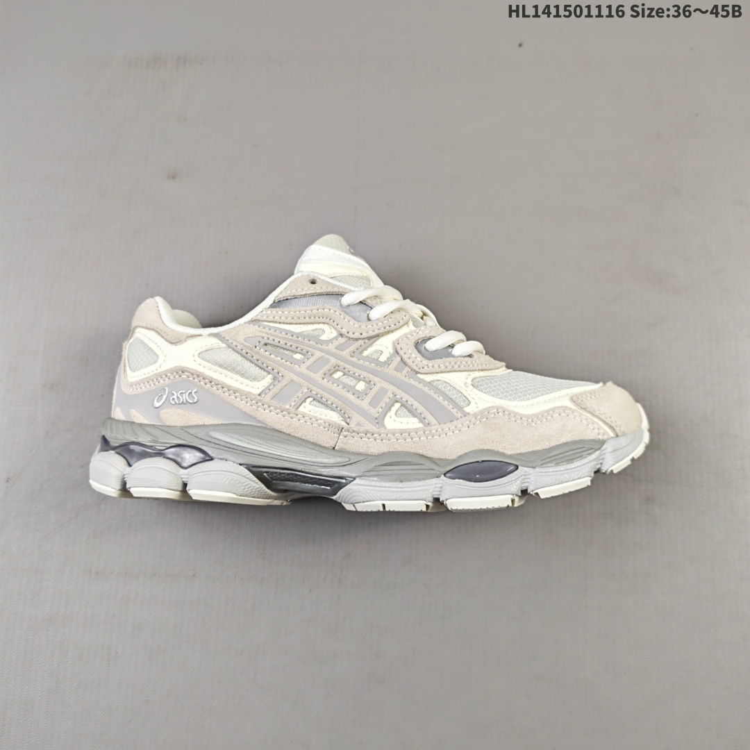 💰150
Asics Gel-NYC 复古单品 浅灰
亚瑟士新款厚底街头运动休闲鞋
ASICS亚瑟士推出全新GEL-NYC，彰显纽约都市活力。这次的新系列融入了多个版本GEL的经典设计风格，广受好评。其设计灵感来源于GEL-NIMBUS 3,GEL-MC PLUS V 和 GEL-CUMULUS 16 这些往日经典鞋款。GEL-NYC使用GEL-CUMULUS 16鞋款的鞋楦设计,展现了独特的现代化美学。鞋底采用了轻质发泡材料,并在后跟和前掌处采用了ASICS亚瑟士核心科技——GEL缓震胶,赋予鞋款强大的缓冲性能,提供了更柔软舒适的穿着体验。而在原有设计的启发之上,此次鞋款采用更贴合当今潮流趋势的材料和创新技术,展现出纽约充满活力的都市精神。
货号：1203A739-100
尺码：36 37 37.5 38 39 39.5 40 40.5 41.5 42 42.5 43.5 44 45 
编码：HL141501116 Size:36～45B