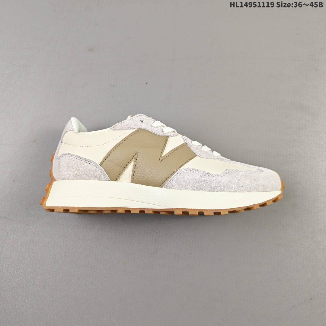 💰95
New Balance MS327
复古休闲运动慢跑鞋 完美清洁度 
全新 New Balance 327 系列，以更纯粹的复古风格设计打造的全新造型。侧身还以解构设计，将 N 字标志以做旧压花样式呈现，样式别具新意。而麂皮、冲孔皮革的塑造，则呈现出高级怀旧气质，也让鞋款在奢华时装风格与运动氛围之间达到了平衡
官方货号: MS327WE
尺码：36 37 37.5 38 39 39.5 40 40.5 41.5 42 42.5 43.5 44 45HL14951119 Size:36～45B