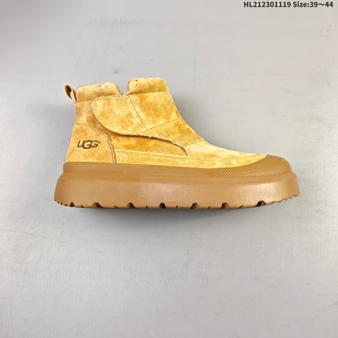 💰230
美国轻奢品牌【UGG】 M Tasman Weather Hybrid 塔斯曼混合系列中帮厚底轻量休闲马丁靴 
男士高帮休闲马丁靴系列代购专供品质 
高弹Modern 外置防滑橡塑发泡超轻大底 
系带设计 穿脱十分方便 
采用TPU模压定型头层牛皮真皮鞋面材质 
EVA轻翼科技外底防滑,耐磨性和良好的弹性
官方货号: U9807HL212301119 Size:39～44