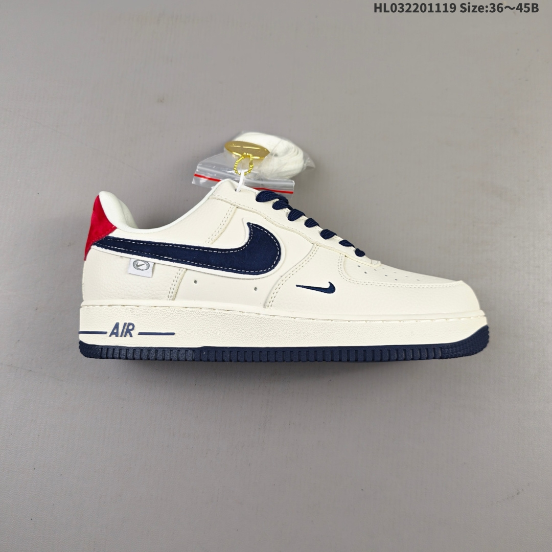 💰220
公司级✅NIKE AIR FORCE 1‘07
原楦头原纸板 打造纯正低帮空军版型
专注外贸渠道 全掌内置蜂窝气垫 
原盒配件 原厂中底钢印、拉帮完美 
货号:DD1982-326
Size:36 36.5 37.5 38 38.5 39 40 40.5 41 42 42.5 43 44 45 
ID:HL032201119 Size:36～45B